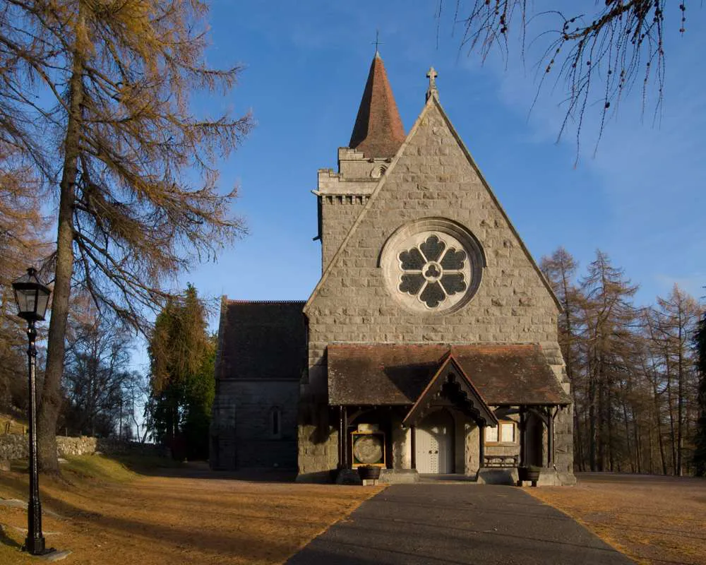 Royal Lochnagar Distillery Tour
