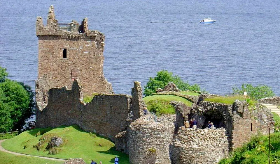 Highland Castle Tours