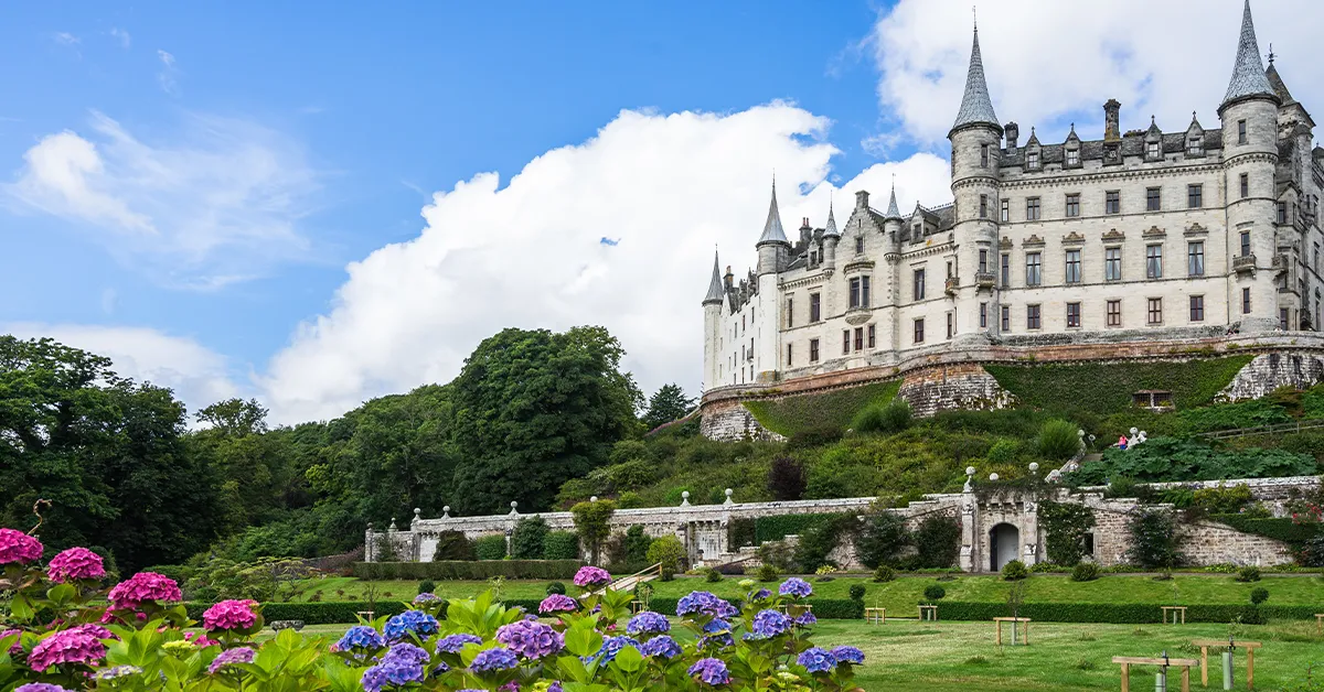 Dunrobin Castle tours from Inverness